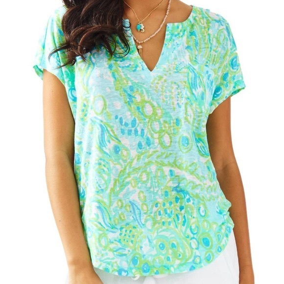 Lilly Pulitzer Tops - Lilly Pulitzer Any Fins Possible Tshirt Sz Medium